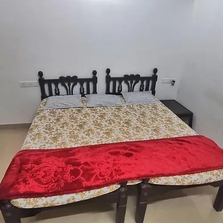 Chandraprabha Nyahari Niwas Malvan Exterior photo