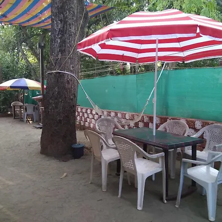 Chandraprabha Nyahari Niwas Malvan Exterior photo